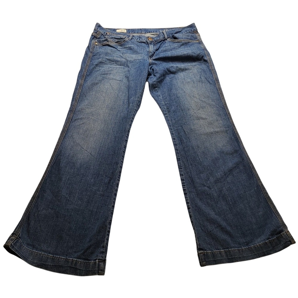 Gap 1969 Boyfriend Flare Jeans Medium Wash Denim Blue Size 31/12